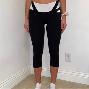 Victoria’s Secret PINK leggings